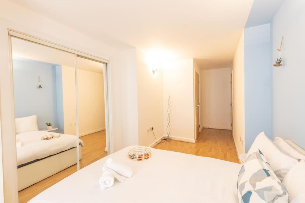 לייסטר Cosy, Modern City Centre Apartment Free Parking מראה חיצוני תמונה
