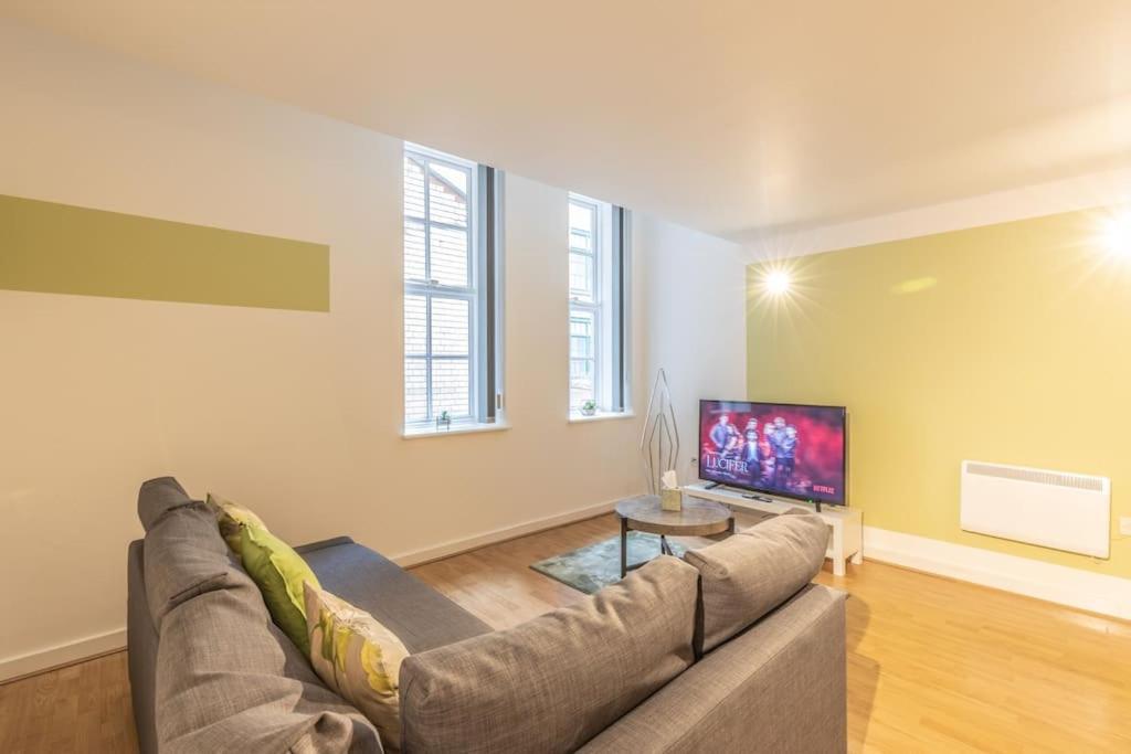 לייסטר Cosy, Modern City Centre Apartment Free Parking מראה חיצוני תמונה
